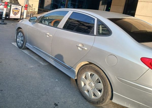 Hyundai Elantra HD 2023