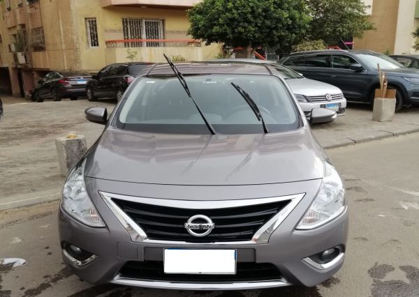 Nissan Sunny 2021