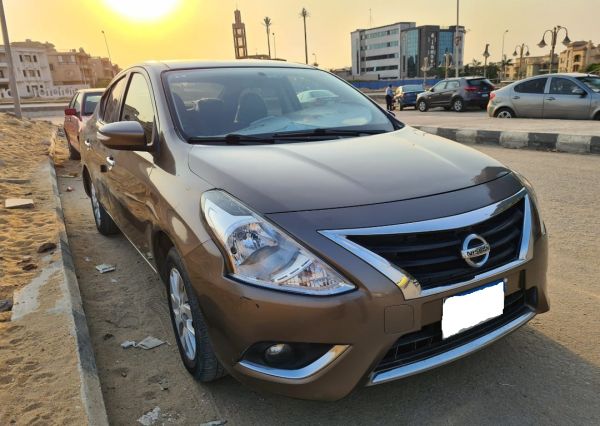 Nissan Sunny 2019