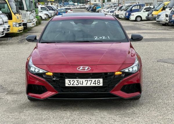 Hyundai Elantra CN7 2021