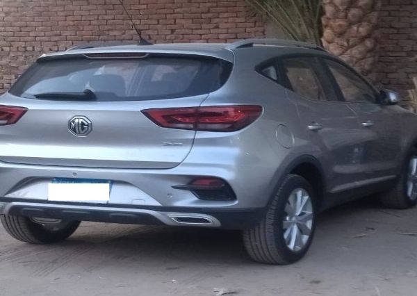 MG ZS 2025