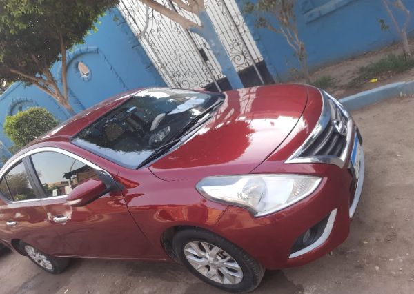 Nissan Sunny 2019