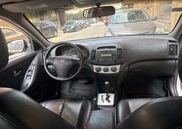 Hyundai Elantra HD 2022