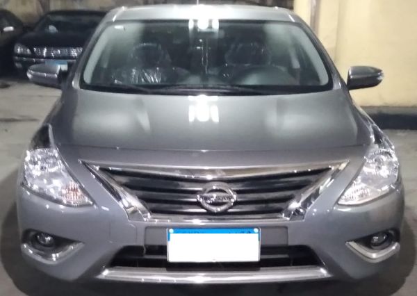 Nissan Sunny 2021