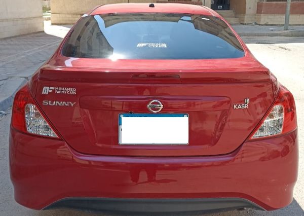 Nissan Sunny 2024