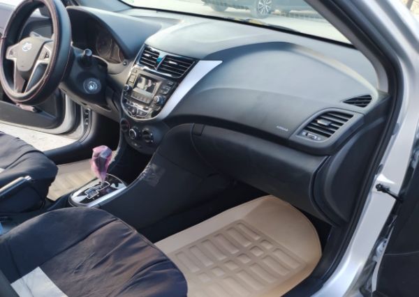 Hyundai Accent RB 2024