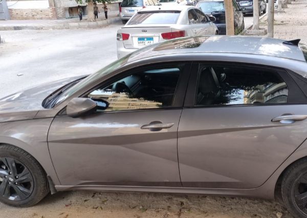 Hyundai Elantra CN7 2021