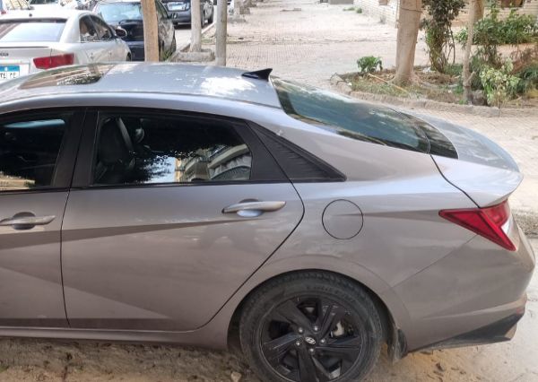 Hyundai Elantra CN7 2021