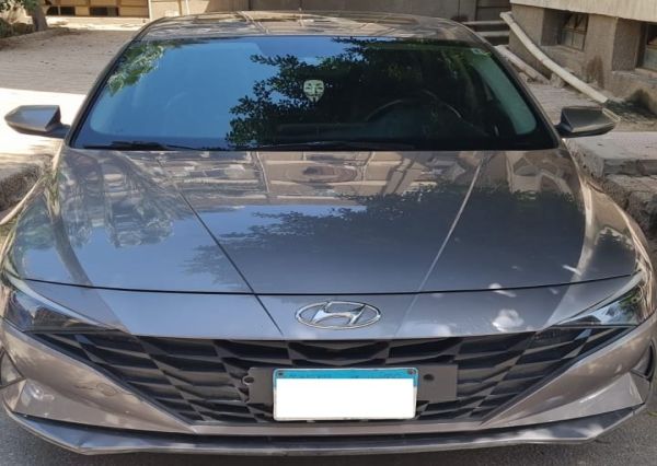Hyundai Elantra CN7 2021