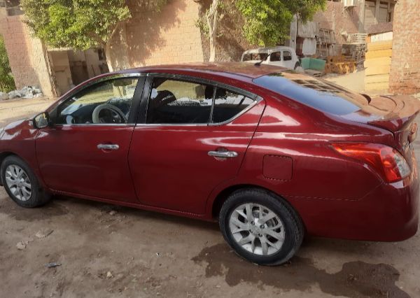 Nissan Sunny 2019
