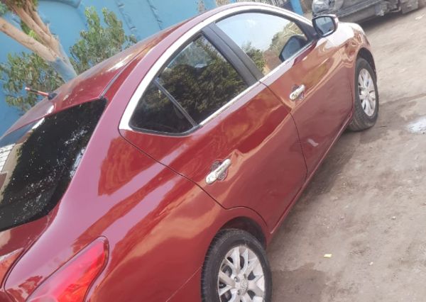Nissan Sunny 2019