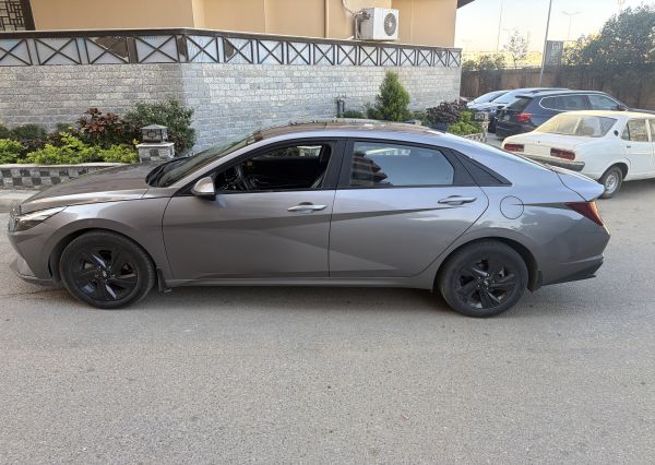 هيونداي إلنترا سي ان 7 2021