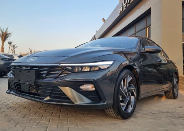 Hyundai Elantra CN7 2025