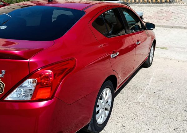 Nissan Sunny 2024