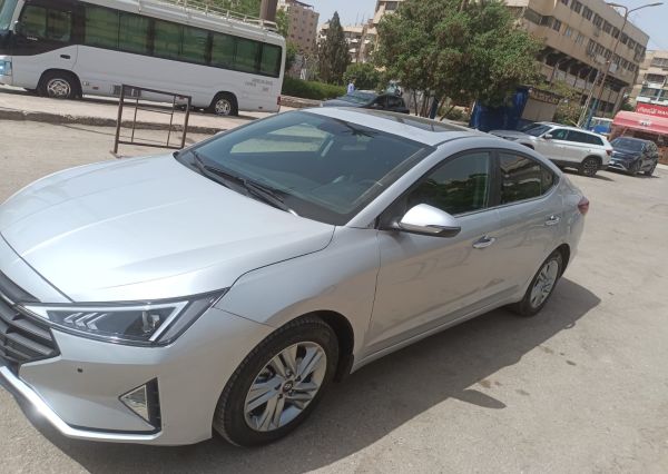 Hyundai Elantra AD 2026