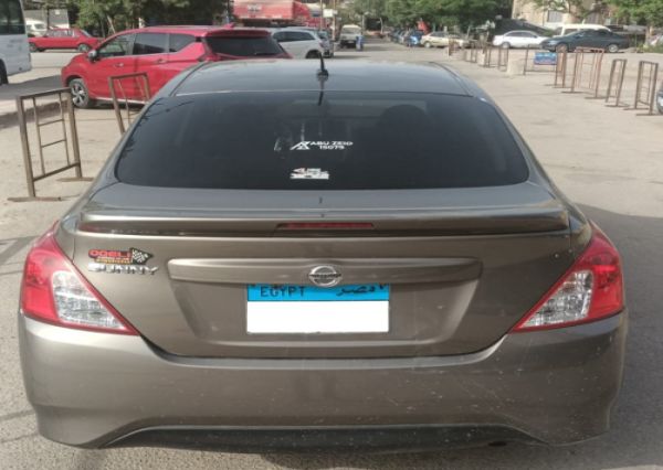 Nissan Sunny 2025
