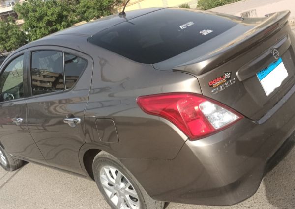 Nissan Sunny 2025