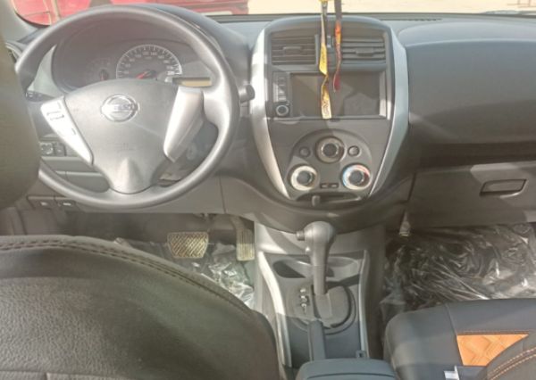 Nissan Sunny 2025