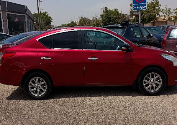 Nissan Sunny 2019