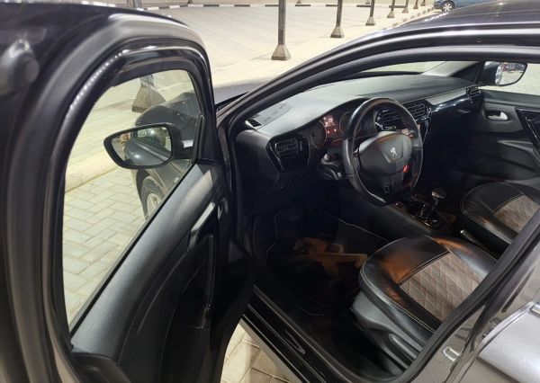 Peugeot 301 2022