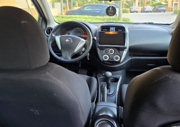 Nissan Sunny 2021