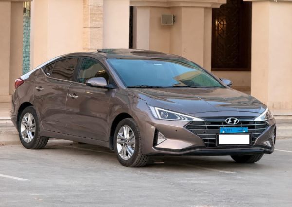 Hyundai Elantra AD 2027